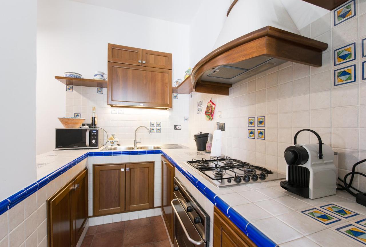 Attico Panoramico - Milazzo Centro Storico - 200 Mq Villa Luaran gambar