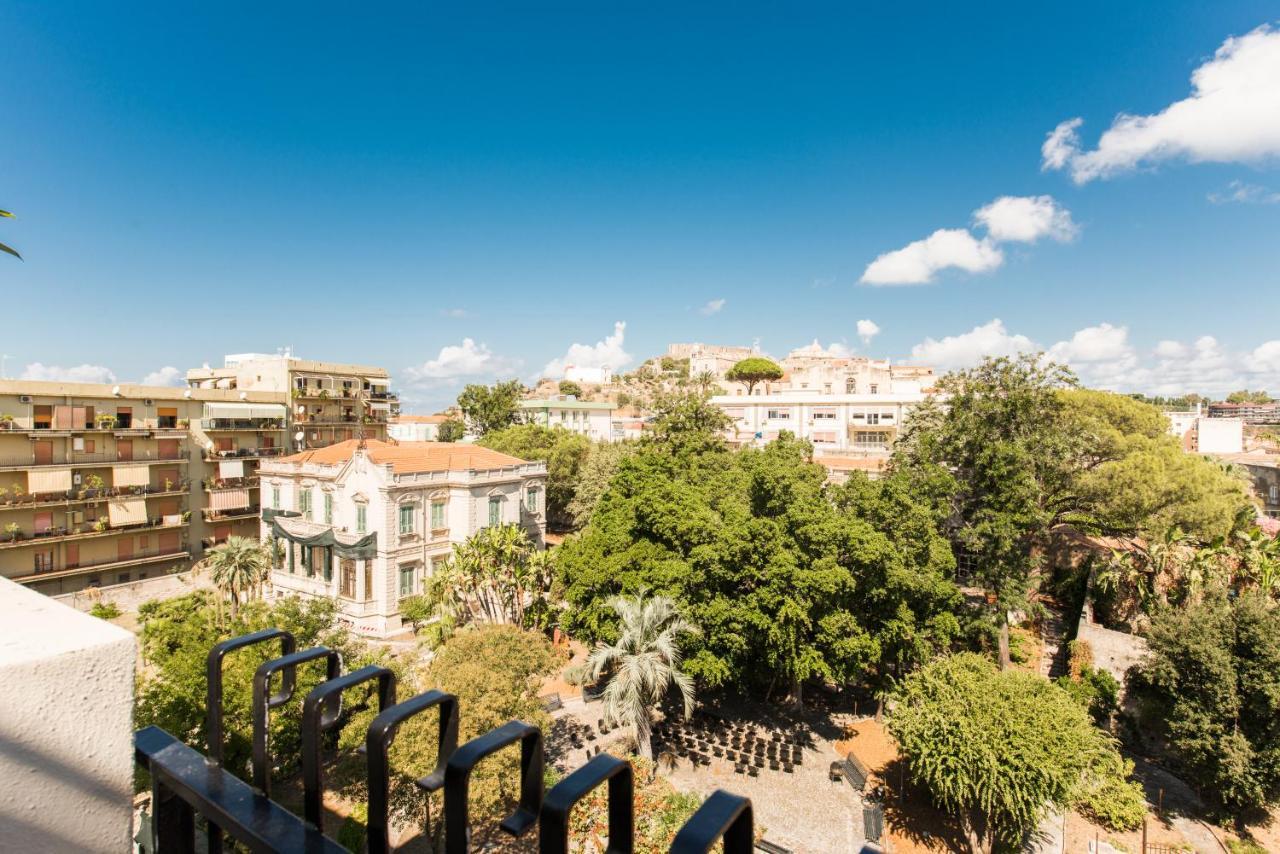 Attico Panoramico - Milazzo Centro Storico - 200 Mq Villa Luaran gambar